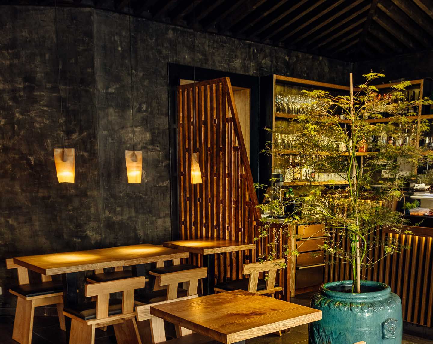 IMAKI Sushi & Ramen Restaurant-Ambiente